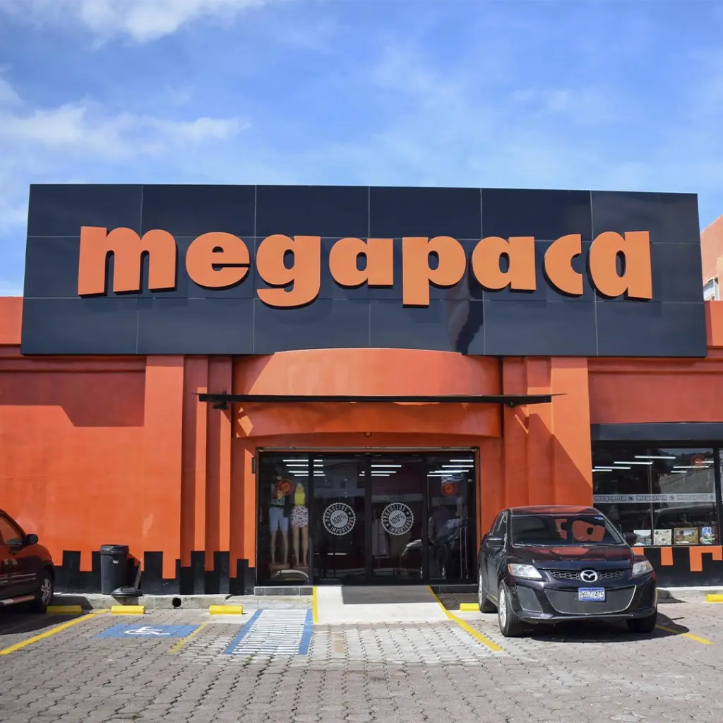 MegaPaca