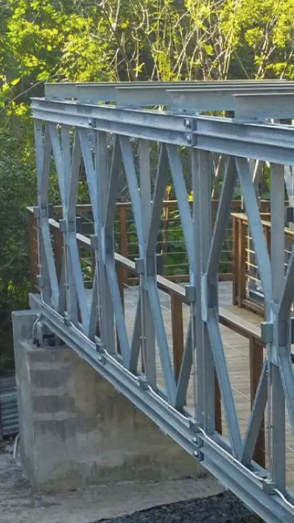 Puente Peatonal El Zonte